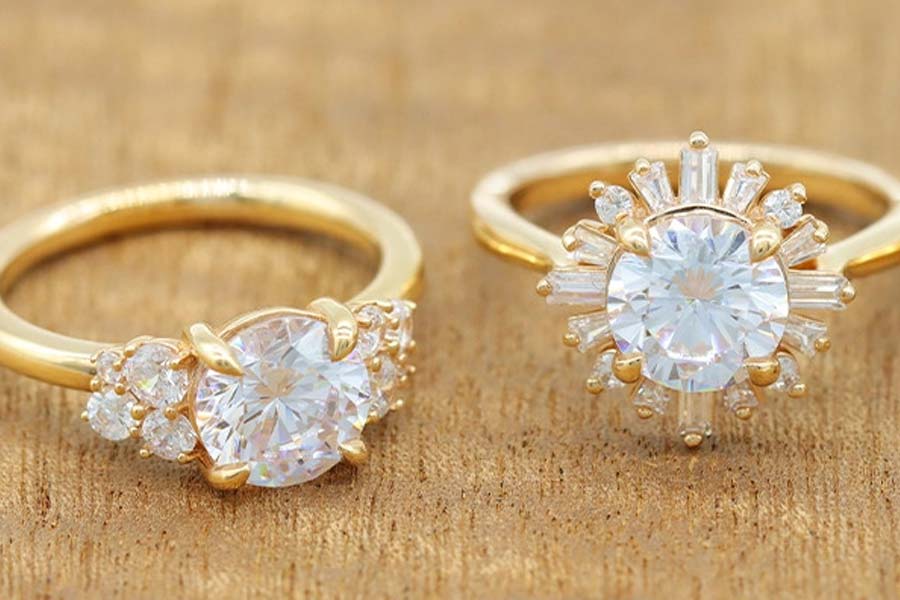 Natural Diamond Rings