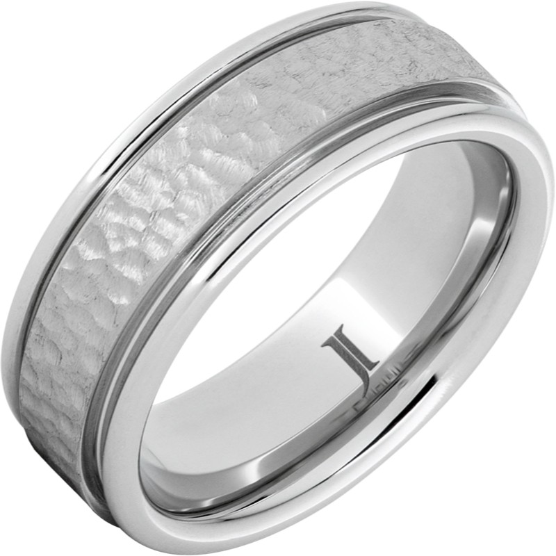 Serinium?Ring with Hammer Finish